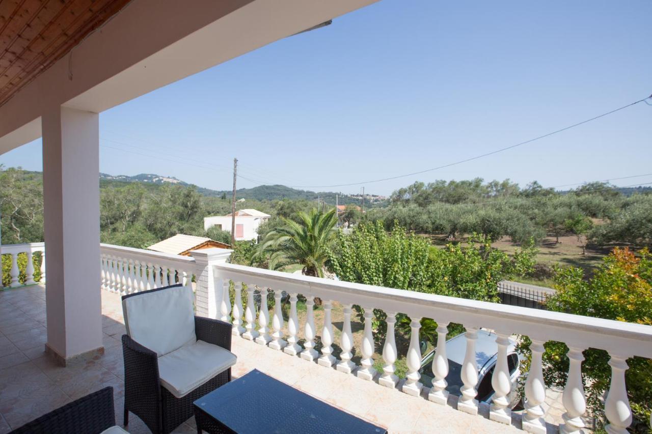 Holiday home Marinos & Pool